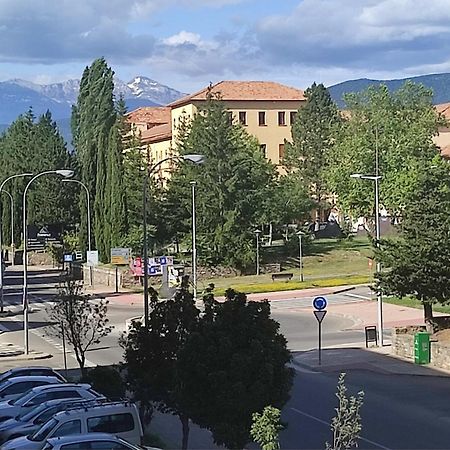Apartamento O Mon Sabiñánigo المظهر الخارجي الصورة