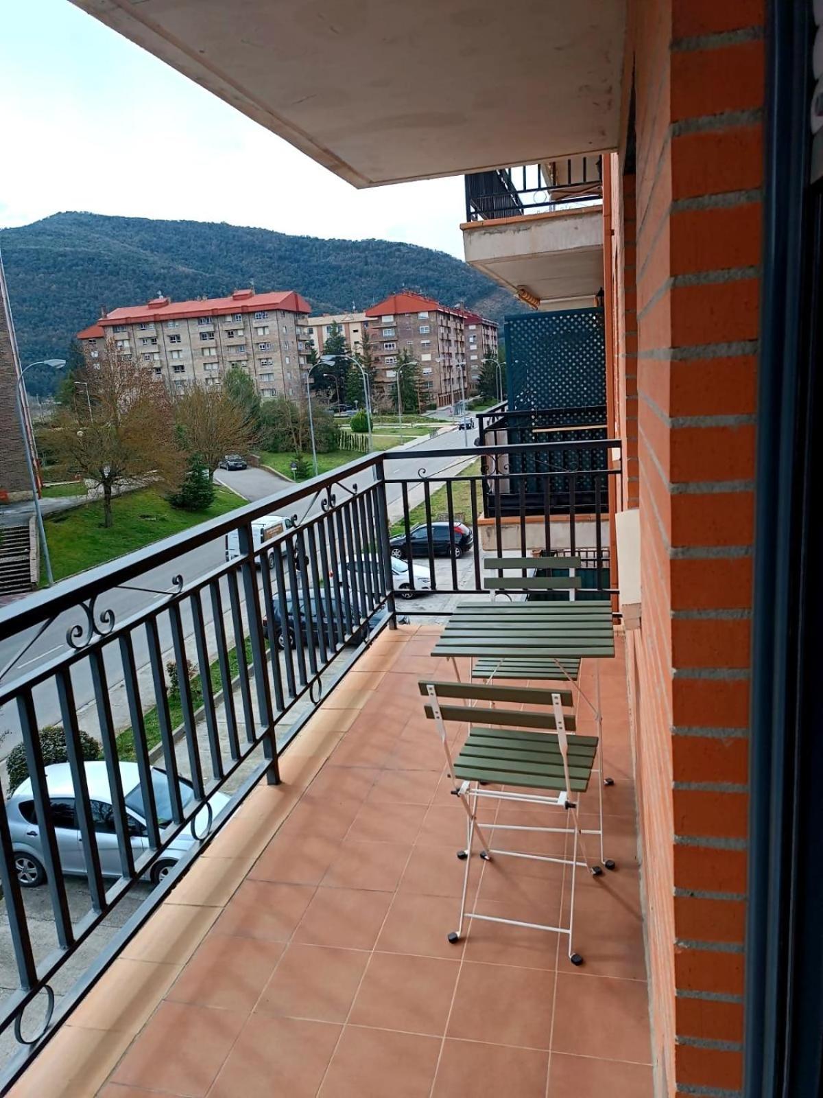 Apartamento O Mon Sabiñánigo المظهر الخارجي الصورة